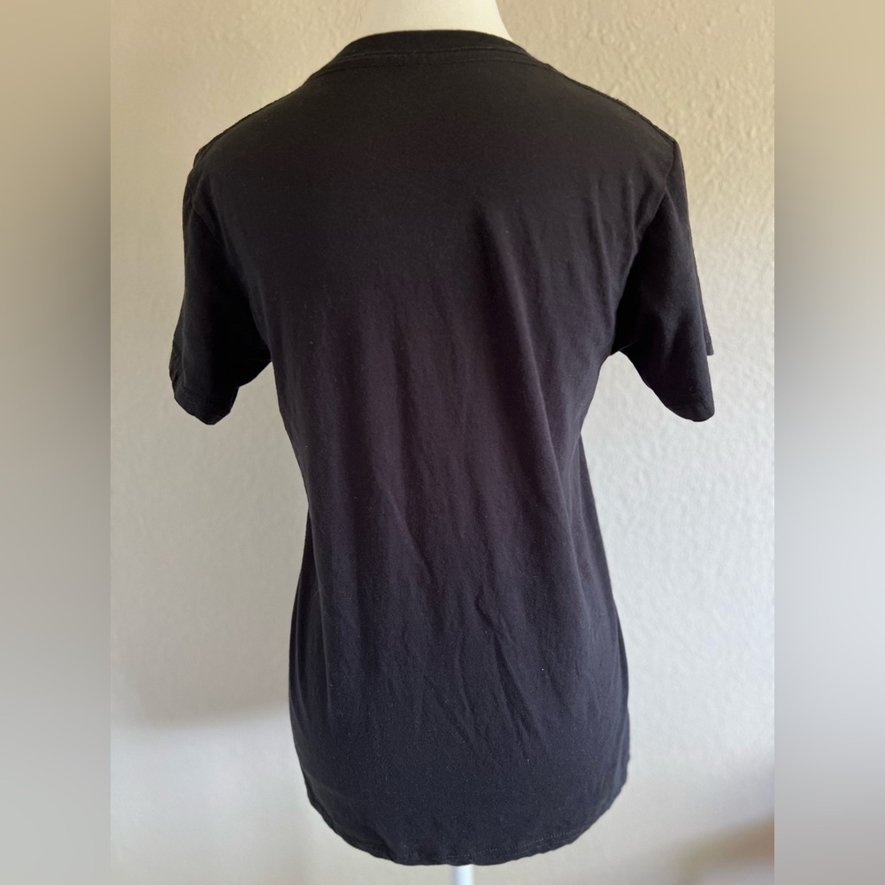 SOCIAL CULTURE Ready For New Adventures Graphic Tshirt EUC - Picture 4 of 7